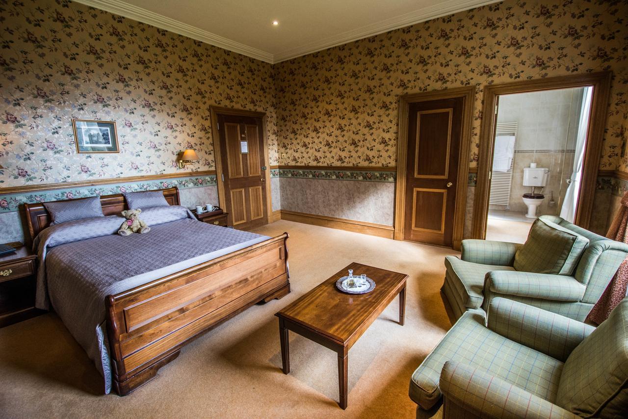 Castle Hotel 헌틀리 외부 사진